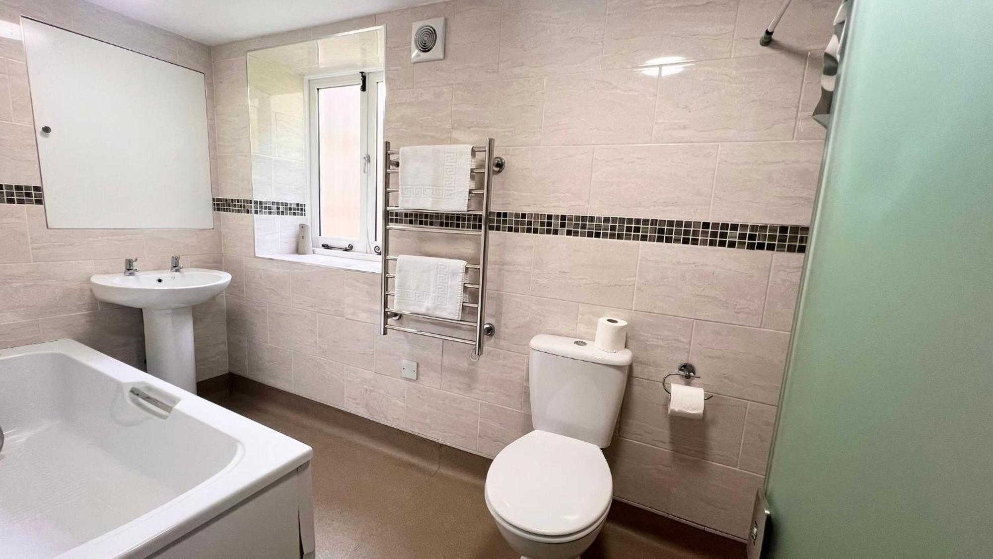 Pike House Apartment Уеймут Екстериор снимка