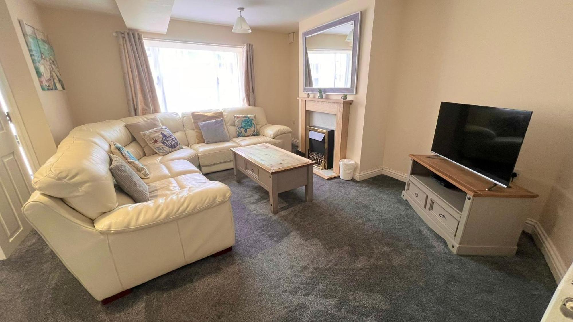 Pike House Apartment Уеймут Екстериор снимка
